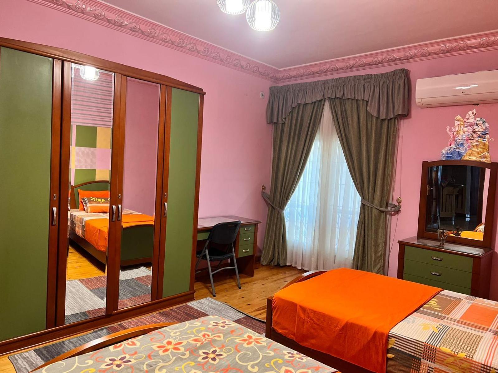 Cheerful Standalone With Pool And Waterfall القاهرة