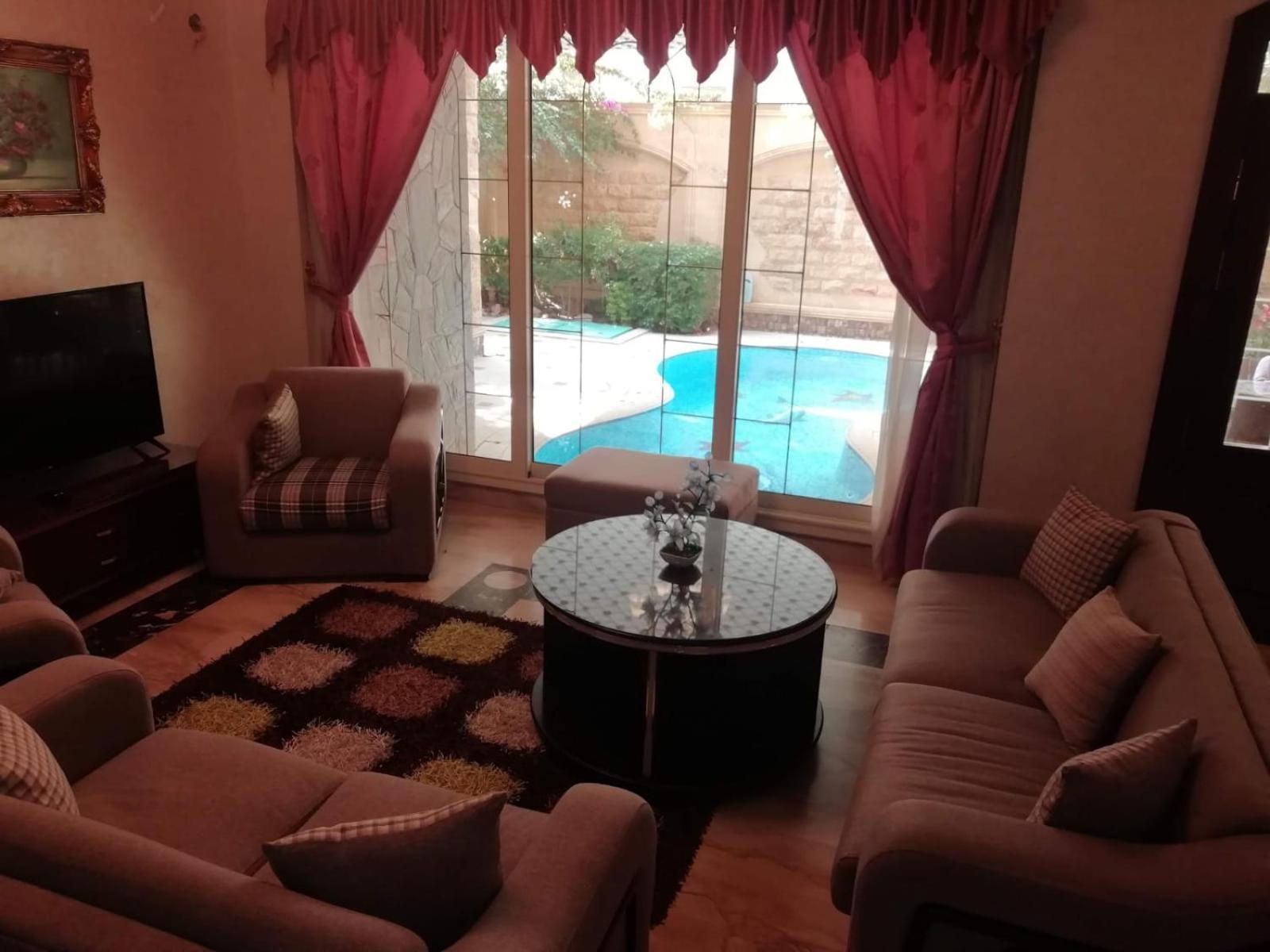 Cheerful Standalone With Pool And Waterfall فيلة القاهرة