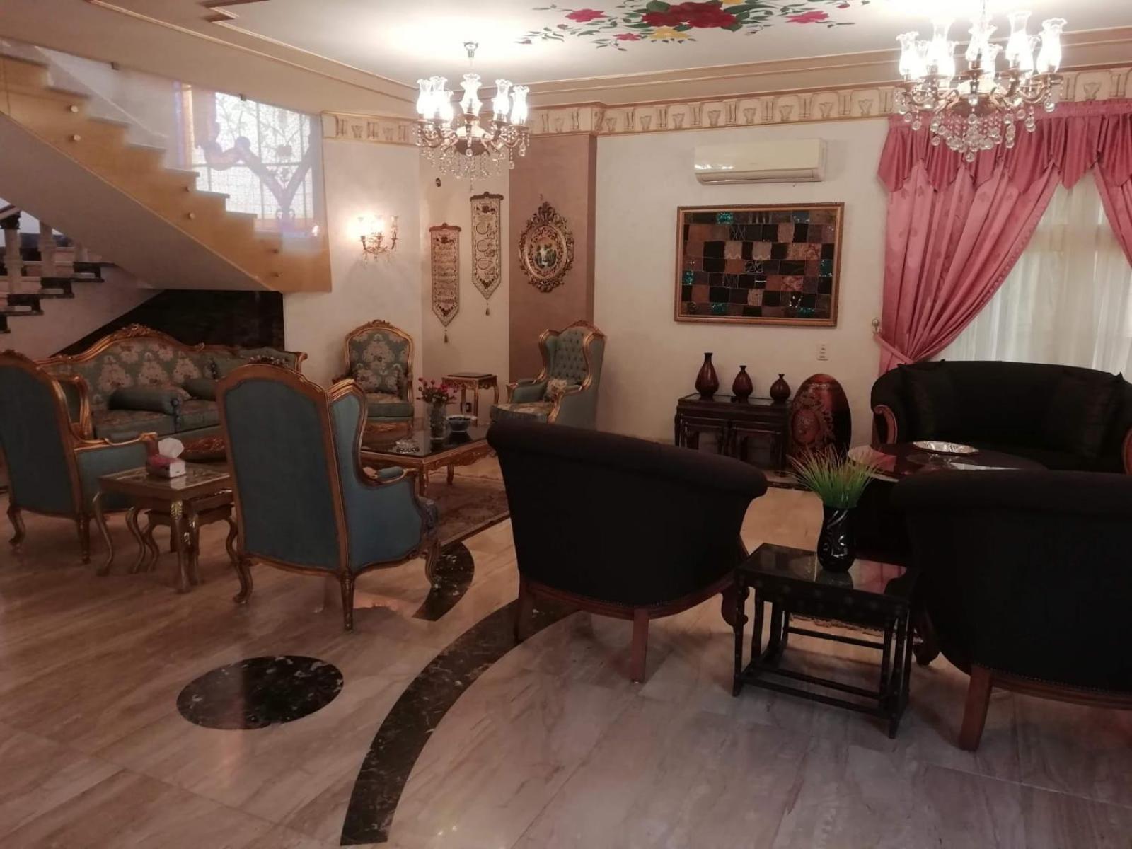 Cheerful Standalone With Pool And Waterfall Caïro
